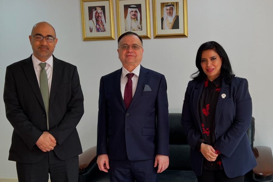 H.E. Dr. Sh. Haifa Al-Khalifa and Prof. Naofal Aldhahir (UT@ Dalas, US)